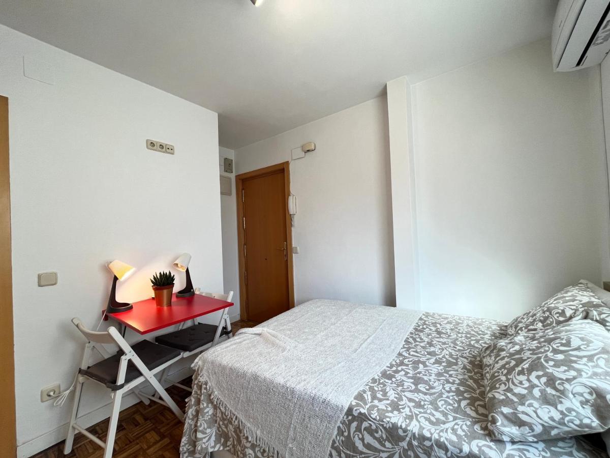 Piso Augusto Acogedor 5 Temporal Apartment Madrid Exterior photo
