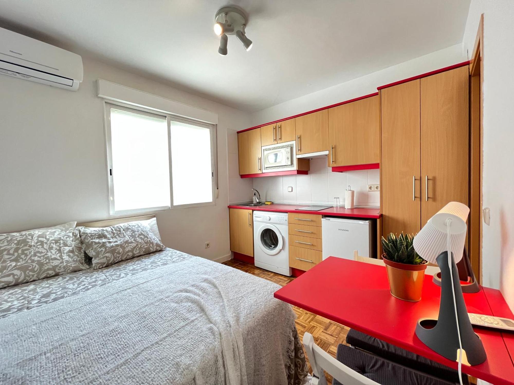 Piso Augusto Acogedor 5 Temporal Apartment Madrid Exterior photo